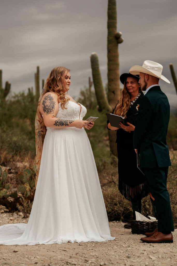 elopement ceremony in Honey Bee Canyon Park