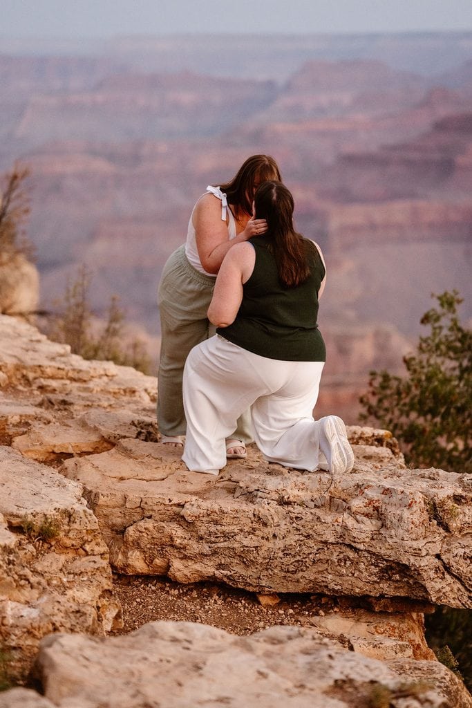 couple has sunrise Grand Canyon proposal